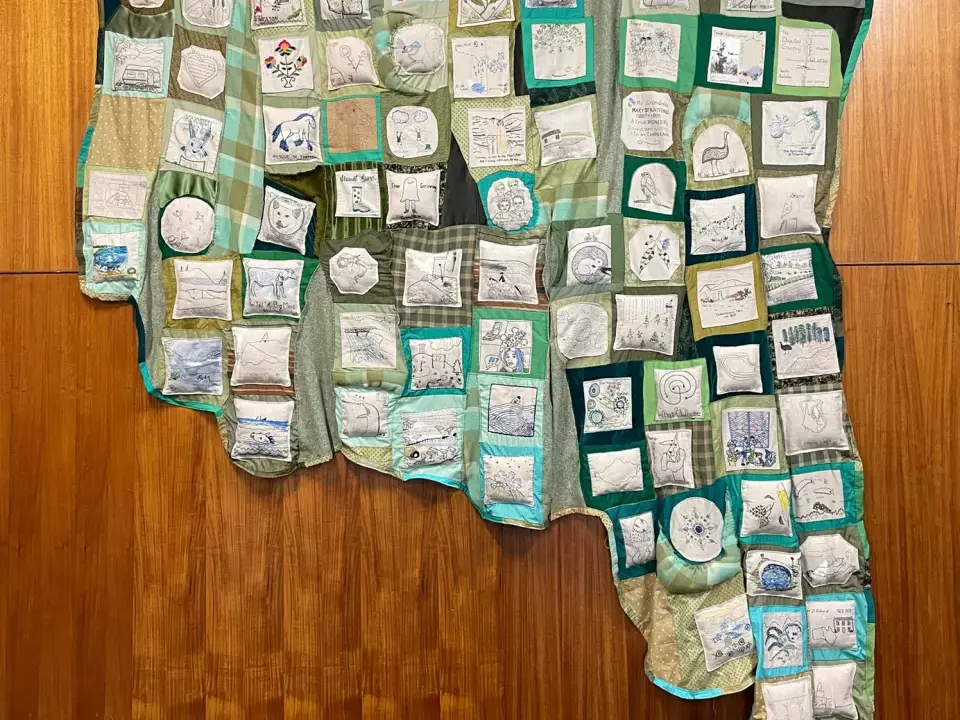 Telling-Tales-community-stitch